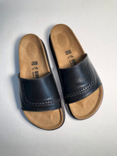 Load image into Gallery viewer, Ezra