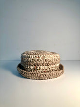 Load image into Gallery viewer, Sandie