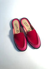 Load image into Gallery viewer, Size 6- Fuchsia Pink Mule
